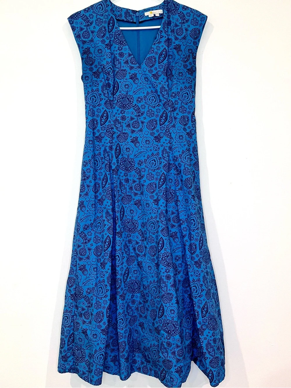Boden Blue Paisley V-Neck Dress - Picture 1 of 6